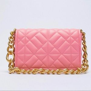 Zara QUILTED CHAIN STRAP SHOULDER BAG
PINK